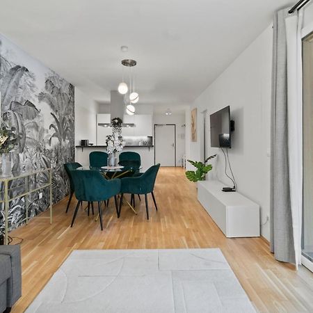 Balcony Apartment I 50 M² I Near City Center Wien Exteriör bild
