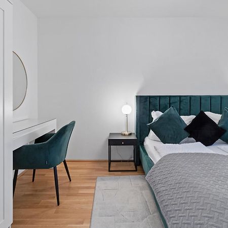 Balcony Apartment I 50 M² I Near City Center Wien Exteriör bild