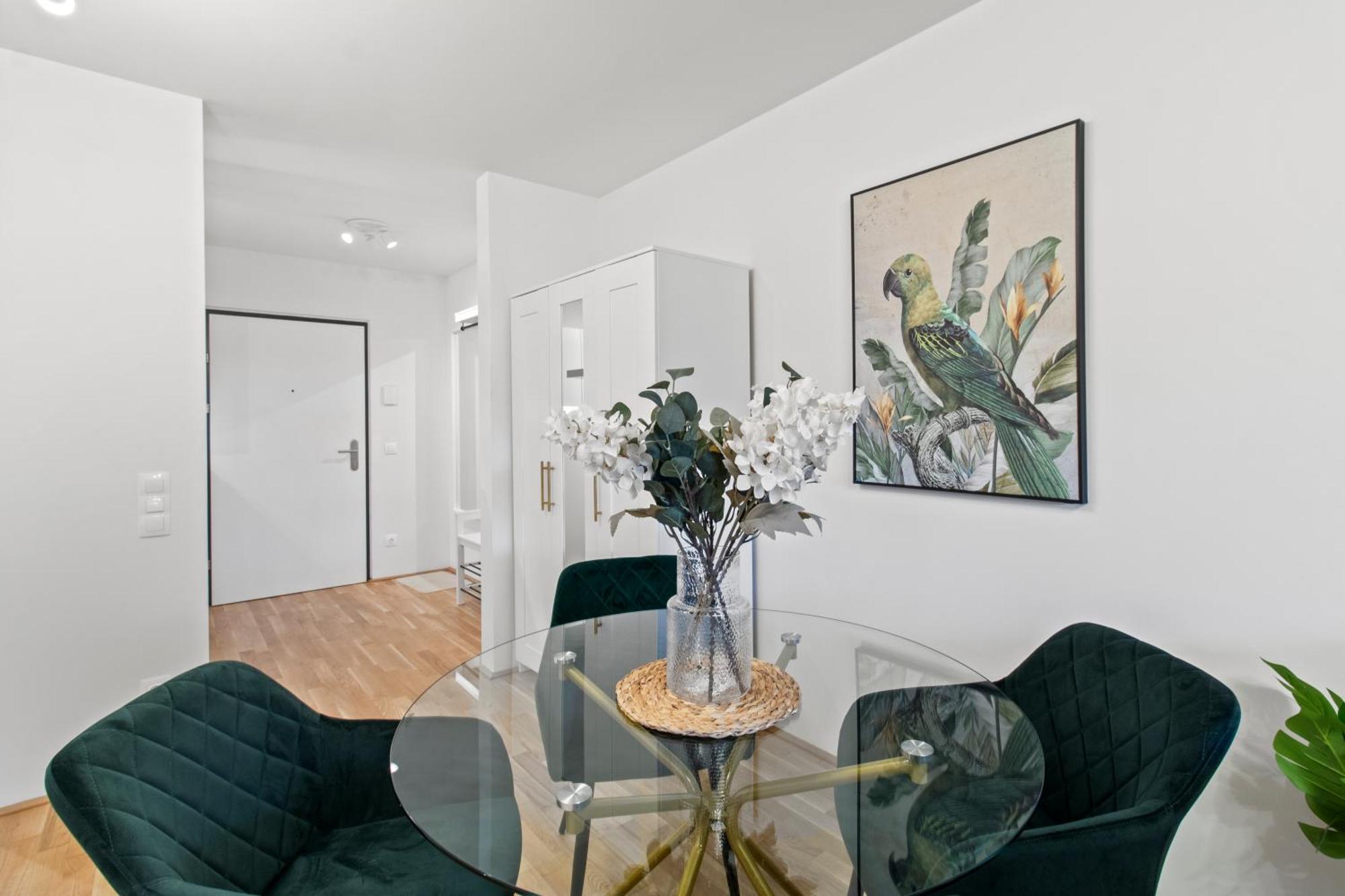 Balcony Apartment I 50 M² I Near City Center Wien Exteriör bild