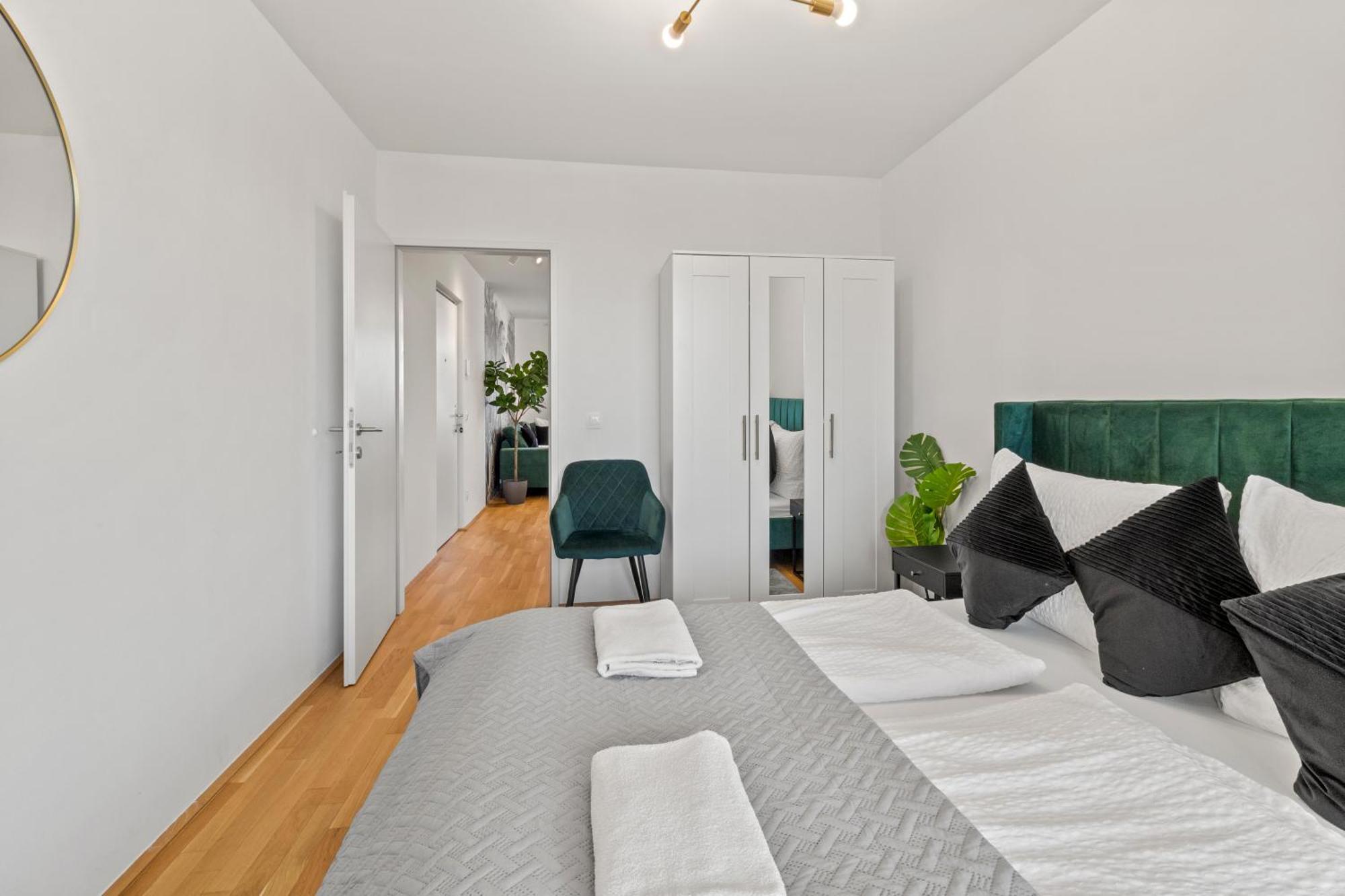 Balcony Apartment I 50 M² I Near City Center Wien Exteriör bild