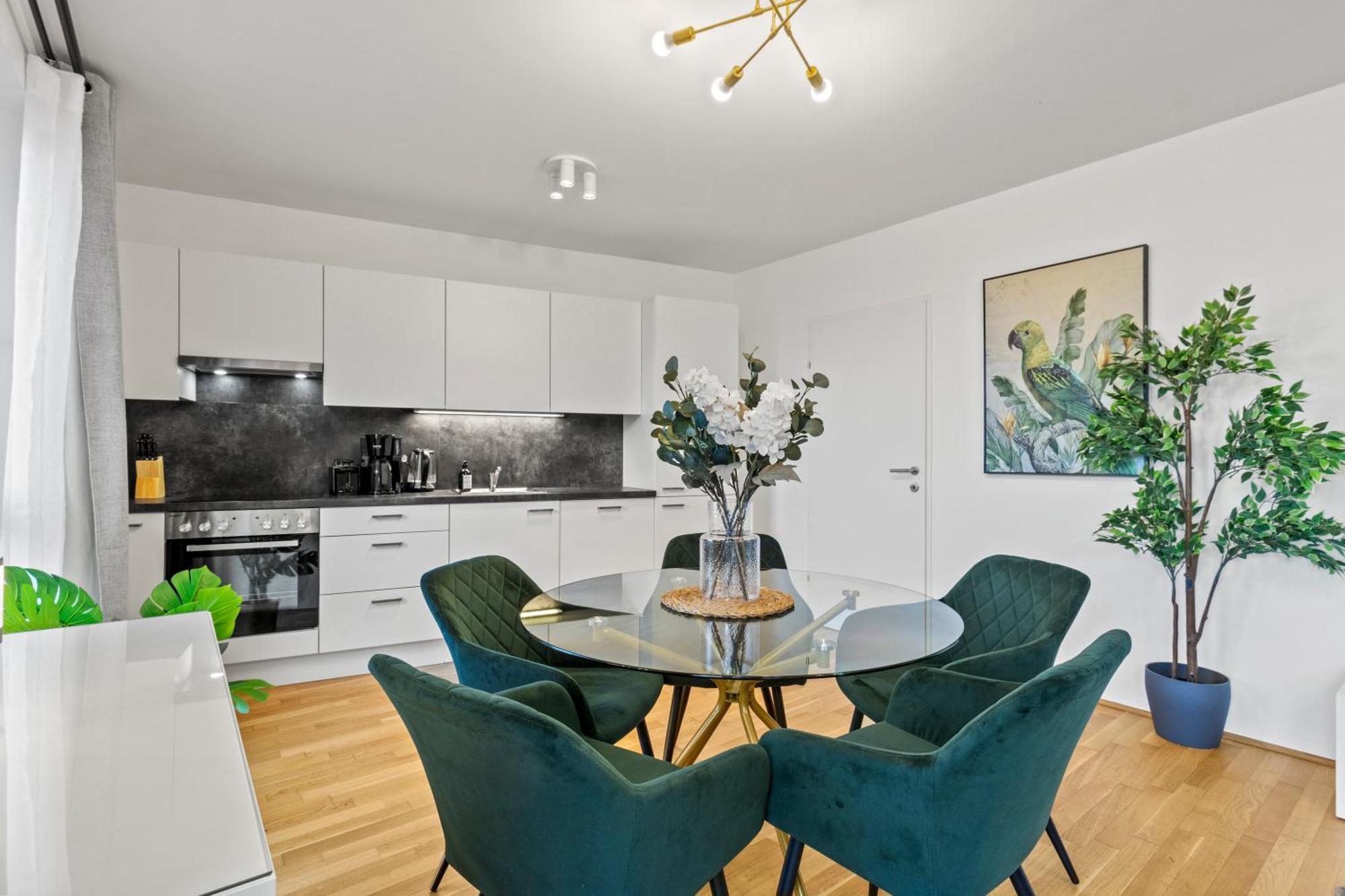 Balcony Apartment I 50 M² I Near City Center Wien Exteriör bild